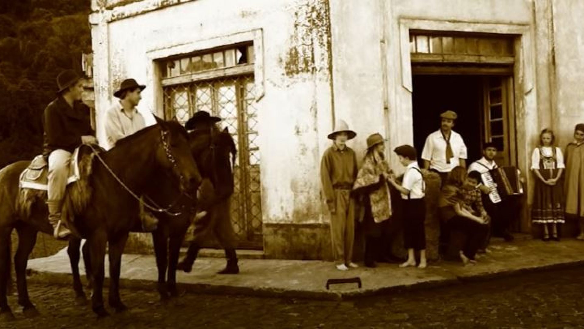 primeiro assalto ao trem pagador capa mostra chica pelega 2